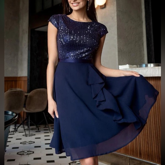 Luxe navy blue ruffle chiffon sequins party formal evening dress - Picture 6 of 6